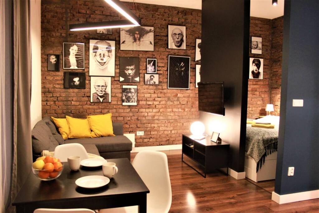 Unique Brick 5 - Old Town & Market Square Daire Krakow Dış mekan fotoğraf